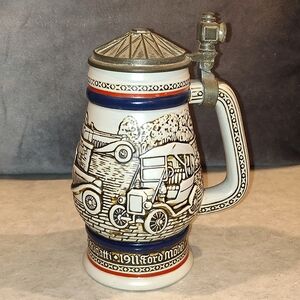 1979 CERAMARTÉ AVON 3D ANTIQUE AUTOMOBILE THEMED PORCELAIN LIDDED BEER STEIN